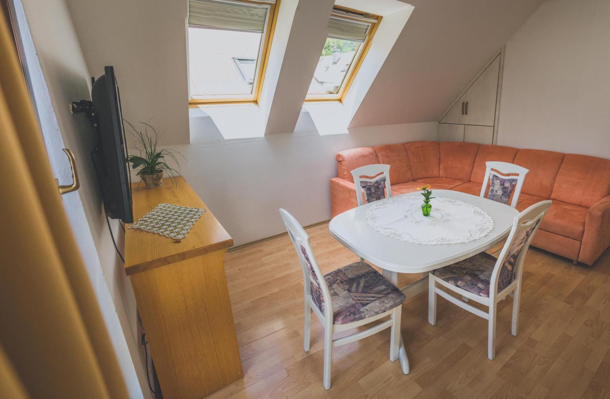 Apartment Amak With Free Onsite Parking Bovec Exteriör bild