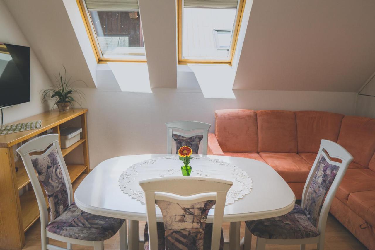 Apartment Amak With Free Onsite Parking Bovec Exteriör bild