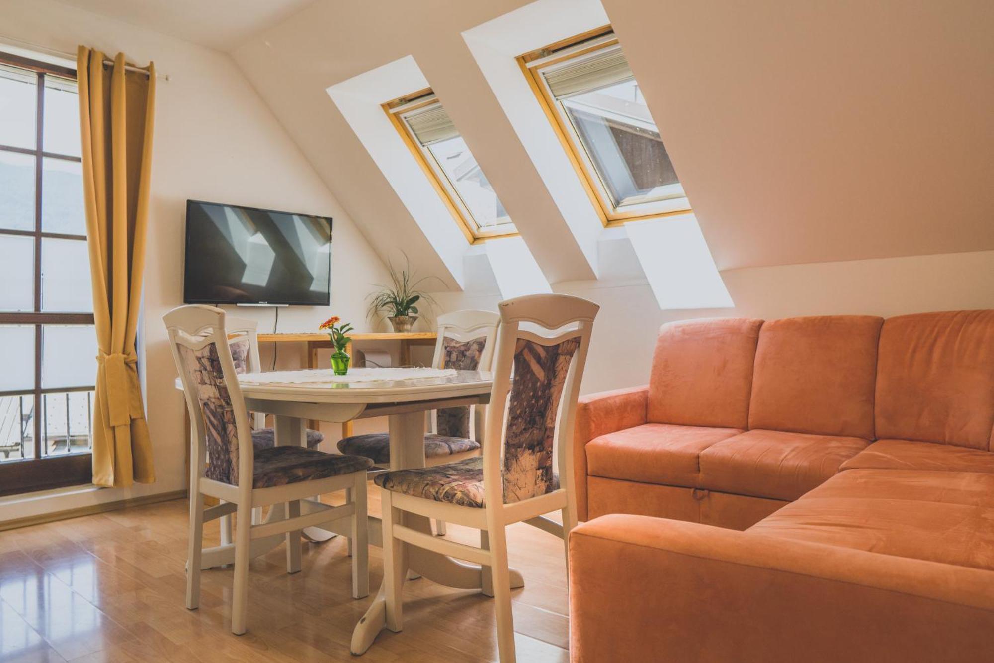 Apartment Amak With Free Onsite Parking Bovec Rum bild